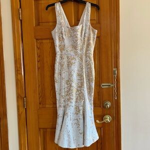 NWT White & Gold Sequin Dress The Population Dress ✨